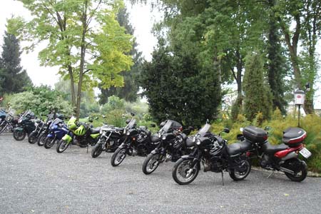 30_Bikes and Friends