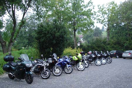 34_Bikes and Friends