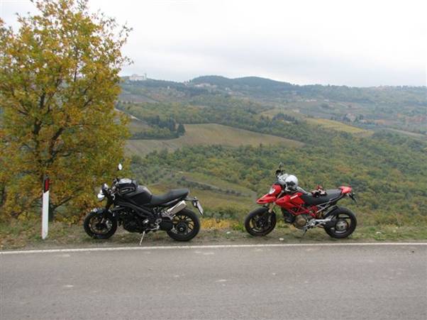 C:\Users\Geri\Documents\Geris Word Dokumente\Motorrad\ToskanaHerbst09\toskana0923.jpg